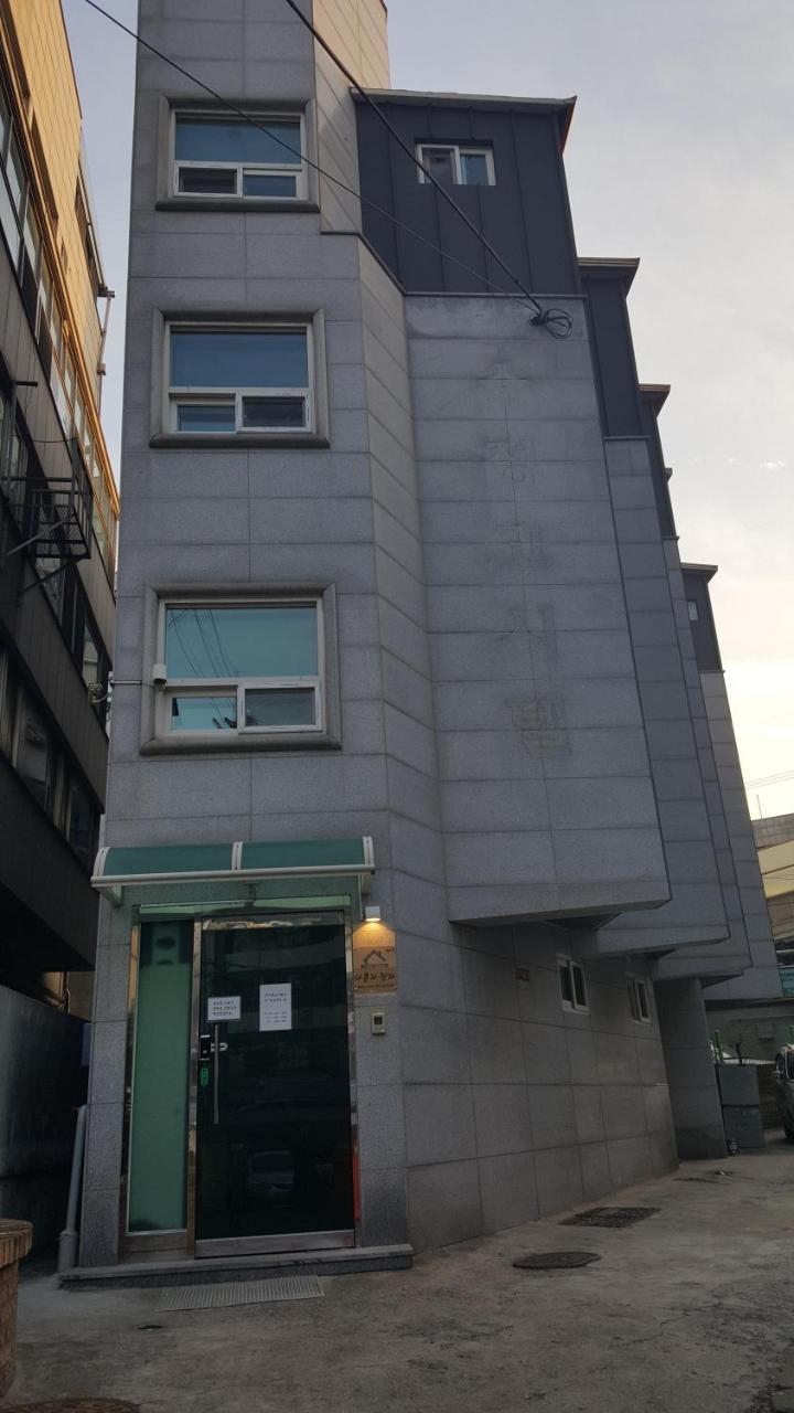I Sleep Alone Hotel Seul Exterior foto